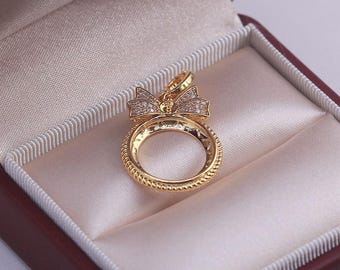 2 pieces, charm settings, 14mm Setting, no pearl no chain