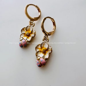 gold ladybug on flower hoop earring endless hoops huggies dangle earring simple earrings everyday/gift for her