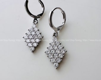 sterling silver diamond shaped huggies, hoops, earrings, 1 pair, 34mm