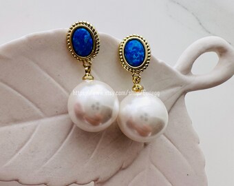 pearl drop stud earrings / 25mm