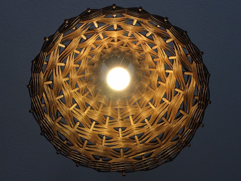 vintage seventies flower power bruin lamp rotan Retro gevlochten hanglamp uit de 70er jaren