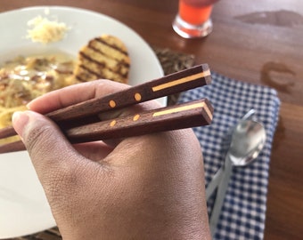 Essstäbchen Holz Paare dunkel rot Farbe Essstäbchen für Haar rot Holz Küche Essstäbchen Rest St05