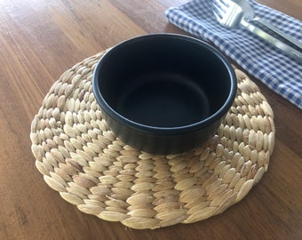 WasserHyazinthEnfaser Matte Runde Untersetzer Platte Tee große Faser Arten Tisch Küche Handwerk 9 Zoll (2 Stück)