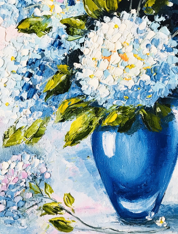 Spray Painted Hydrangeas + Flowers? - In My Own Style