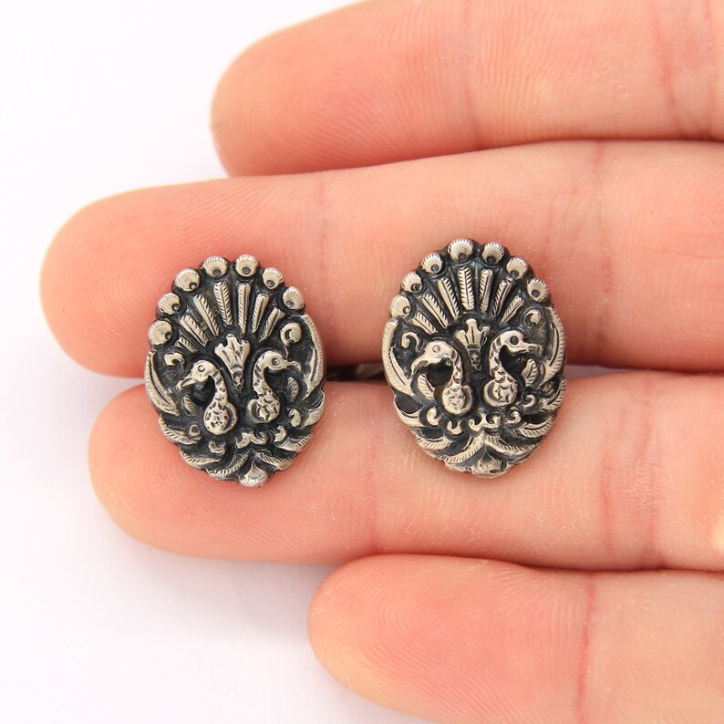 Peacock bird jewelry Gift for him Bird cuff links Peacock jewelry Animal jewelry Antique silver peacock cuff links
