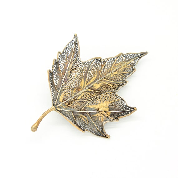 30 Stunning 1980s Enamel Leaf Brooch