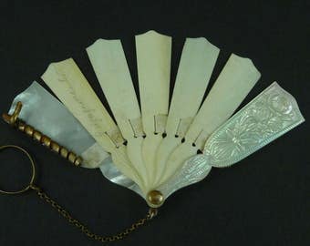 Carved Mother of Pearl Aide Memoire Dance Card Fan Antique