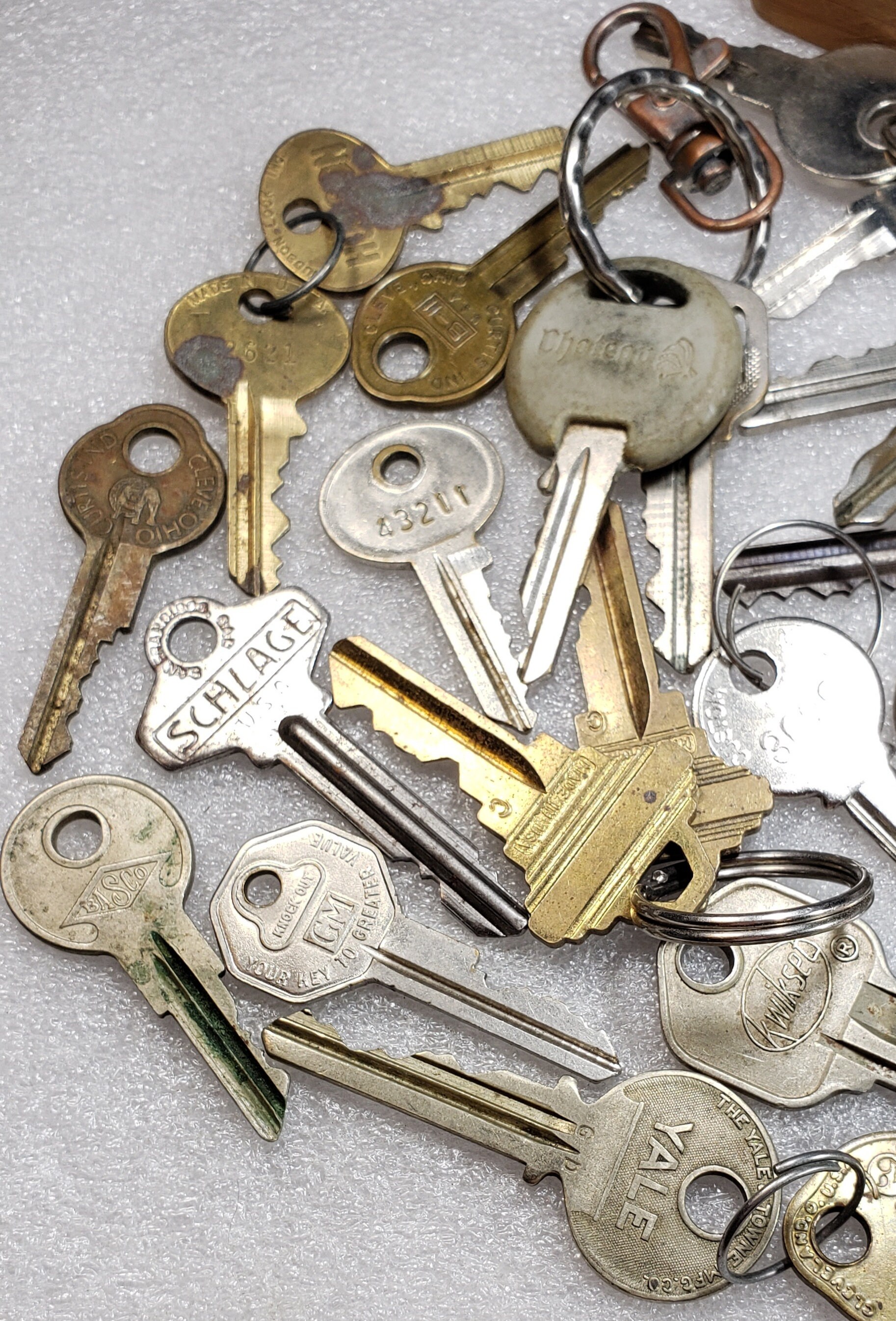2024高い素材  Door Keys Room Keys Padlock Keys Vintage 30 Keys Old Key GM その他