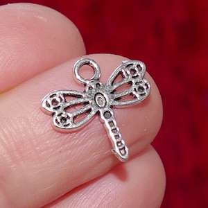 10x Dragonfly Charm, Antique Silver Tone, Free shipping D119