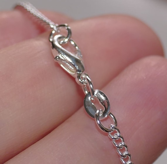 Collana catena con tondo lettera grigio acciaio Marlù Gioielli 18cn028