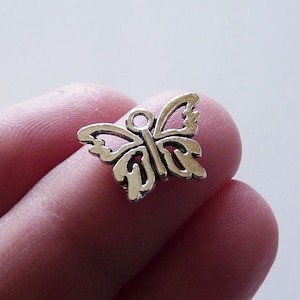 5/10x Butterfly Charm, Antique Silver Tone