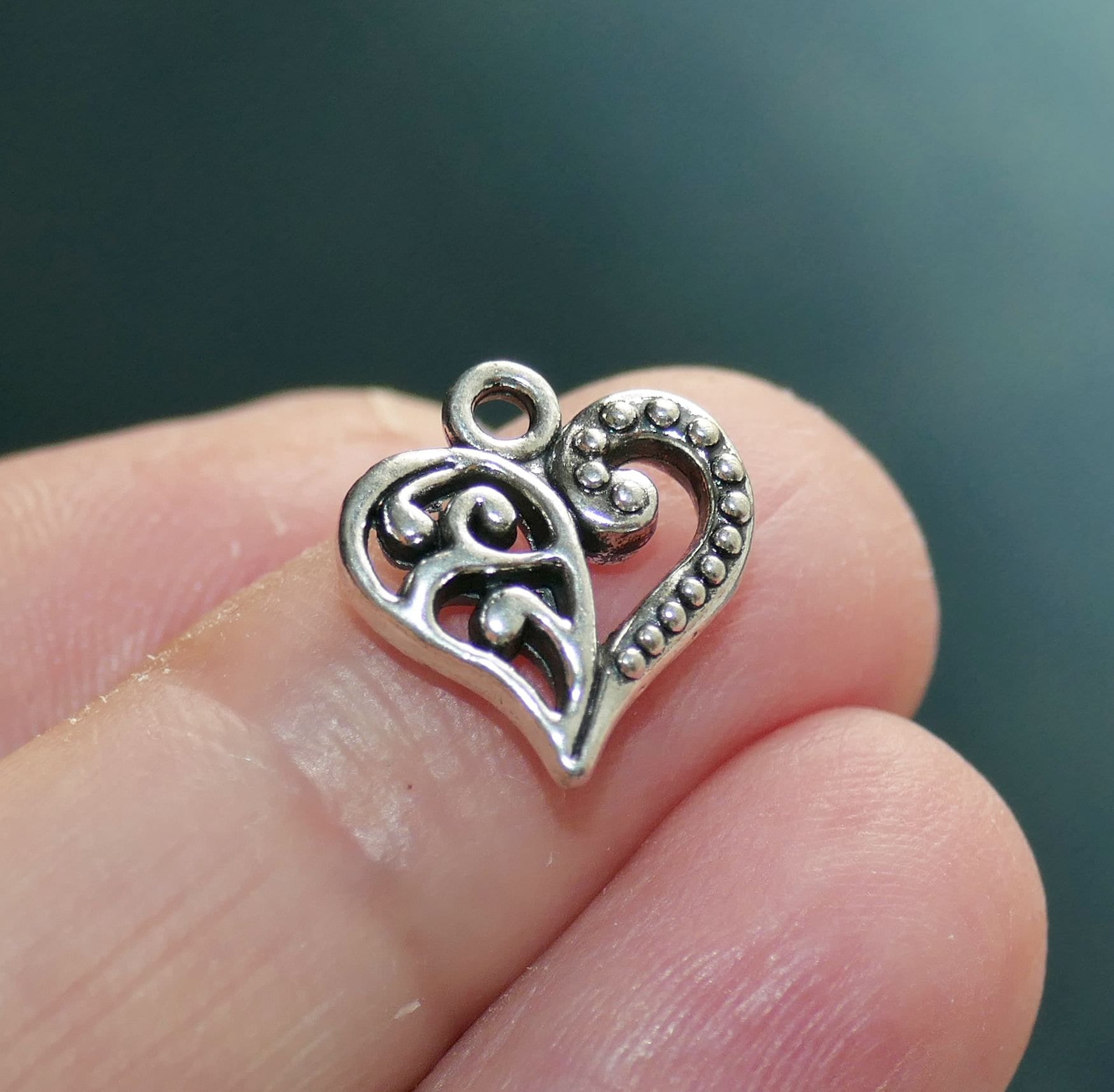 Hanaco様Tiffany & Co. シルバーハートチャーム TIFFANY & Co. シルバーブレスレット ハートチャーム