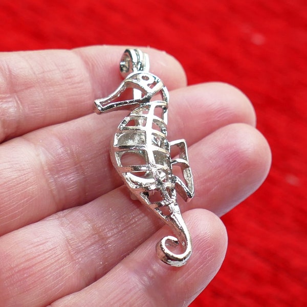 1x Seahorse Pearl Cage Locket Pendant Bead Holder, Dull Silver tone Hippocampus Oil Diffuser, Free Shipping H201