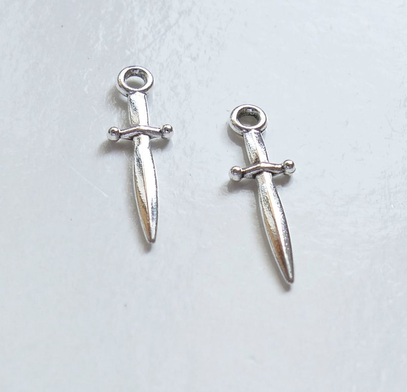 5/10x Sword Charm 3D Saber Charms Silver Tone Metal Charms | Etsy