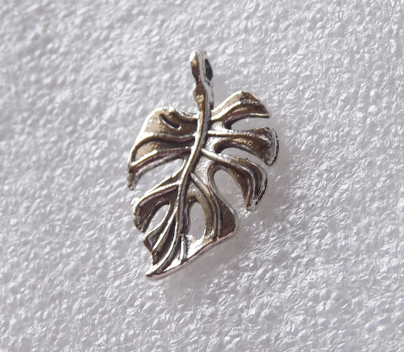 Leaf Spacer Beads 48x Maple Leaf Charms Necklace Charms C610 Maple Leaf Drops Charms for Bracelet Silver Tone Leaves Charms