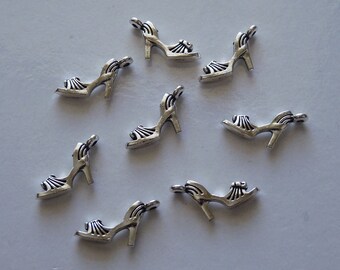 20 Ciondoli Per Scarpe In Lega Metallica - 10 Stili (Luna, Sole, Stella), Con Moschettone, Per Decorazione Scarpe E Zaini - Foto 13