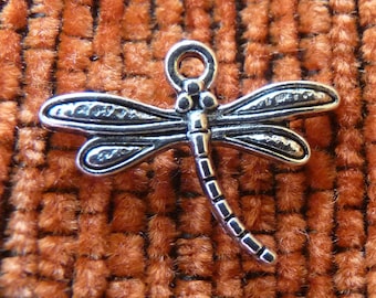 5/10x Libelle Charms, Antique Silver Tone C257