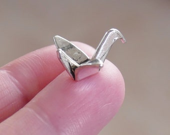 5x Origami Dove Charm, Antique Silver Tone F036