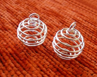 5x Supporto per pietre con gabbia di perle/perle di filo a spirale 14x17 mm tono argento H184