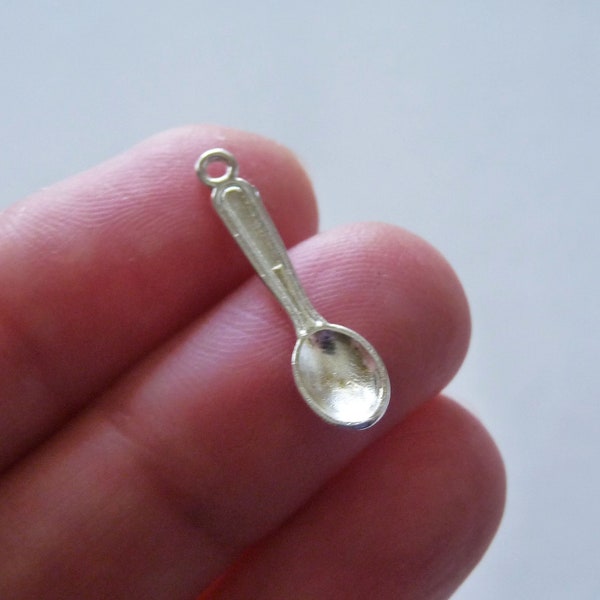 5/10x Miniature Silver Spoon 3D Charm, Silver Plated Spoon Charms for Bracelet