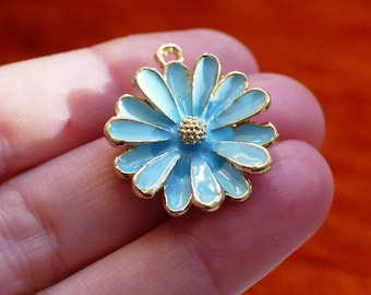 1 breloque marguerite bleue, pendentifs fleurs rétro en émail doré D332