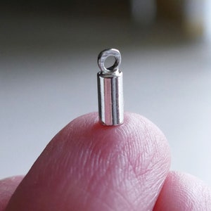 20x Round Leather Cord End Caps Fits 2mm, Silver Tone Tube Cord Tip Ending Bead Stopper D105