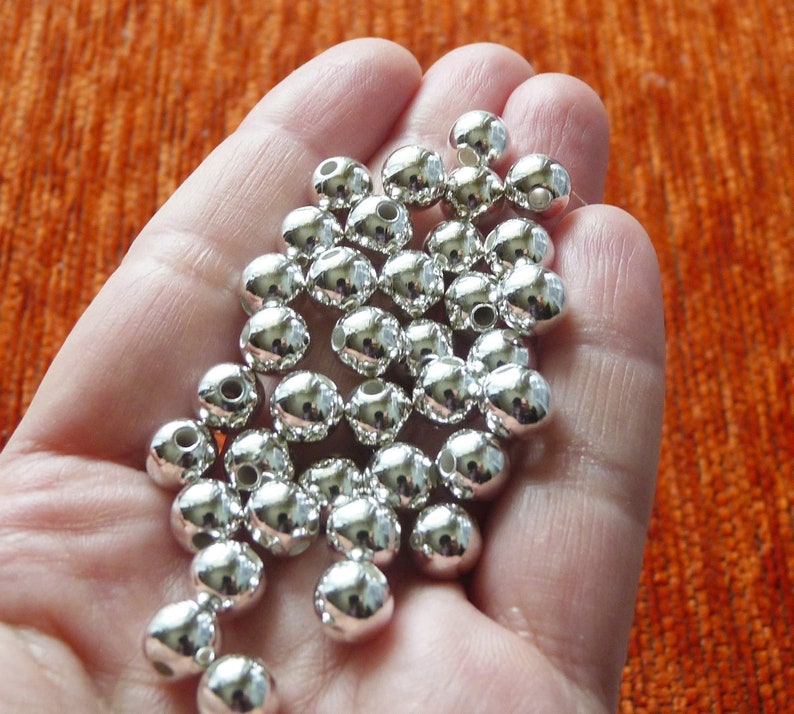 20/50x Silver 8mm Acrylic Beads, Metallic Beads, Dark Silver 8mm Pearls, Spacer Beads 8mm, Round Pearls, Beading Supplies C280 zdjęcie 1