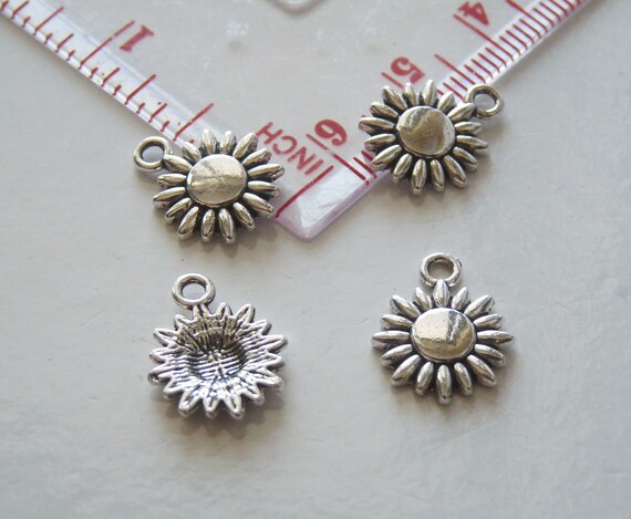 40x Gold Brass Sun Flower Charm Pendant Connectors For Jewelry Bracelet Making