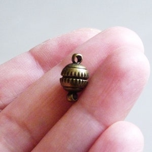 2x Bronze 8mm Ball Magnetic Clasp, Antique Bronze tone Magnetic Fastener, Jewelry Closure C232