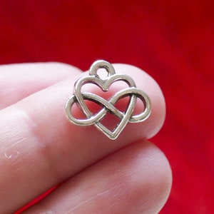4/8x Infinite Heart Love Charms G220