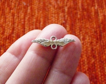 5/10x Angel Wing 2 hole Connector Charms, Antique Silver Tone C135