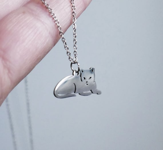 Collana con ciondolo a forma di gatto smaltato: gioielli amuleto New Age - Italia