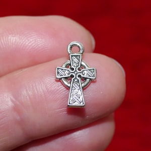 30x Cross Bulk Charms, Antique Silver Tone Double Sided Small Pendants F096