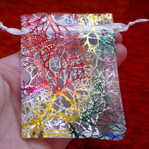 10 pochettes cadeaux en organza corail blanc 7 x 9 cm, pochettes à bijoux pochettes cadeaux pour mariage, bonbons D328