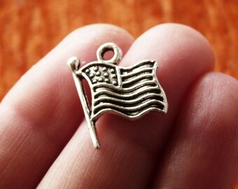 20x USA Flag Bulk Charms, Antique Silver Tone USA Charm Pendant, Jewelry Making Supplies C182