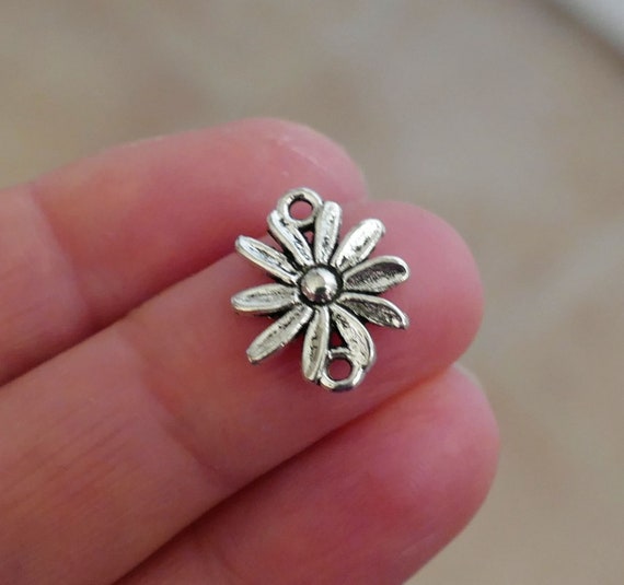 5/10x Flower 2 Hole Connector Charms 