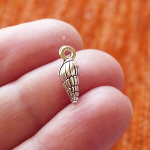 35x Conch Bulk Charms, Antique Silver Tone Nautical Small Pendant C450