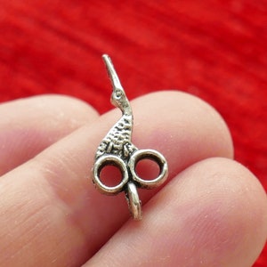 5x Bird Scissors Charms, Antique Silver Tone J137