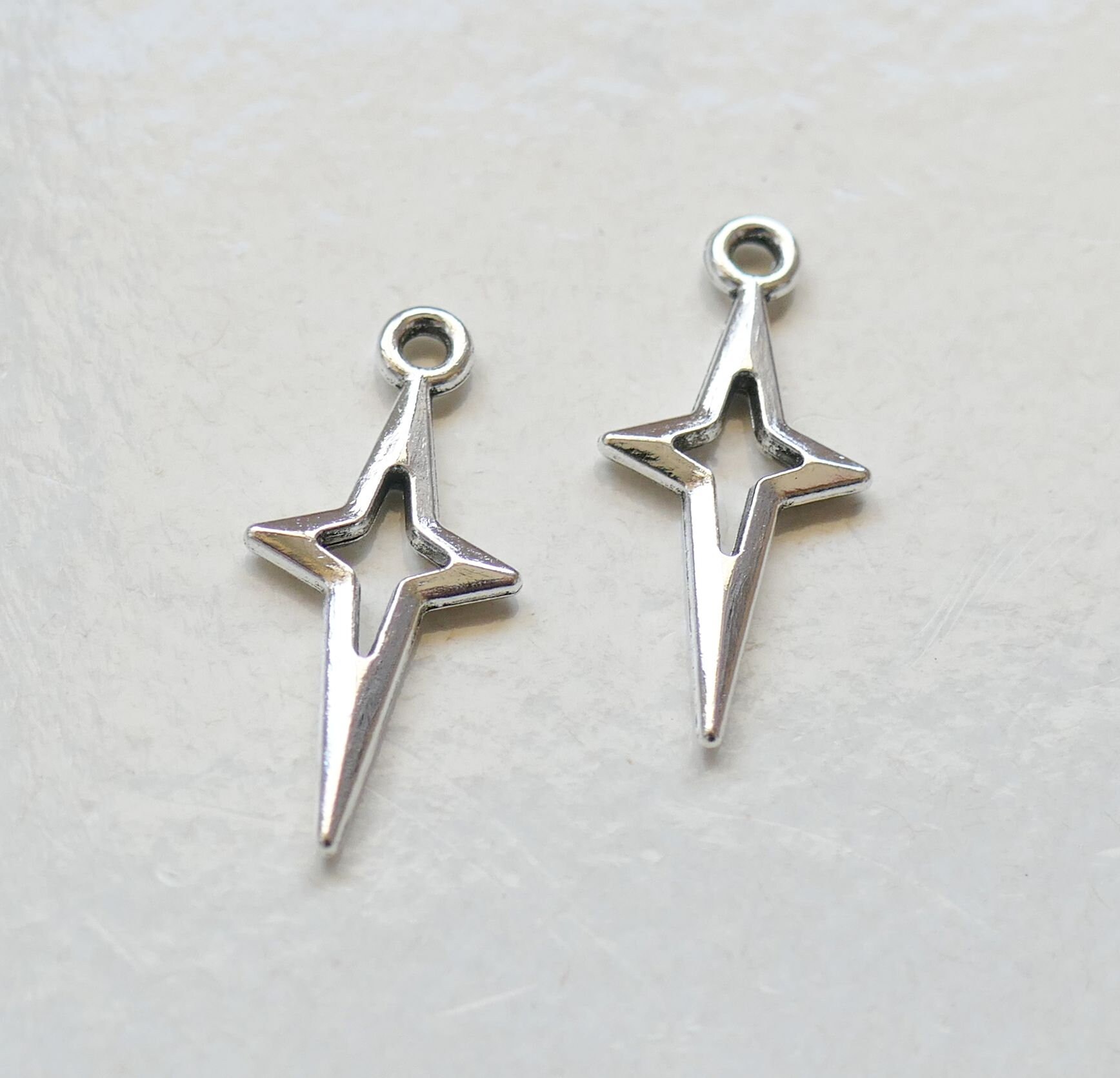 10x Star Charms, Silver Tone Small Metal Charms, Free