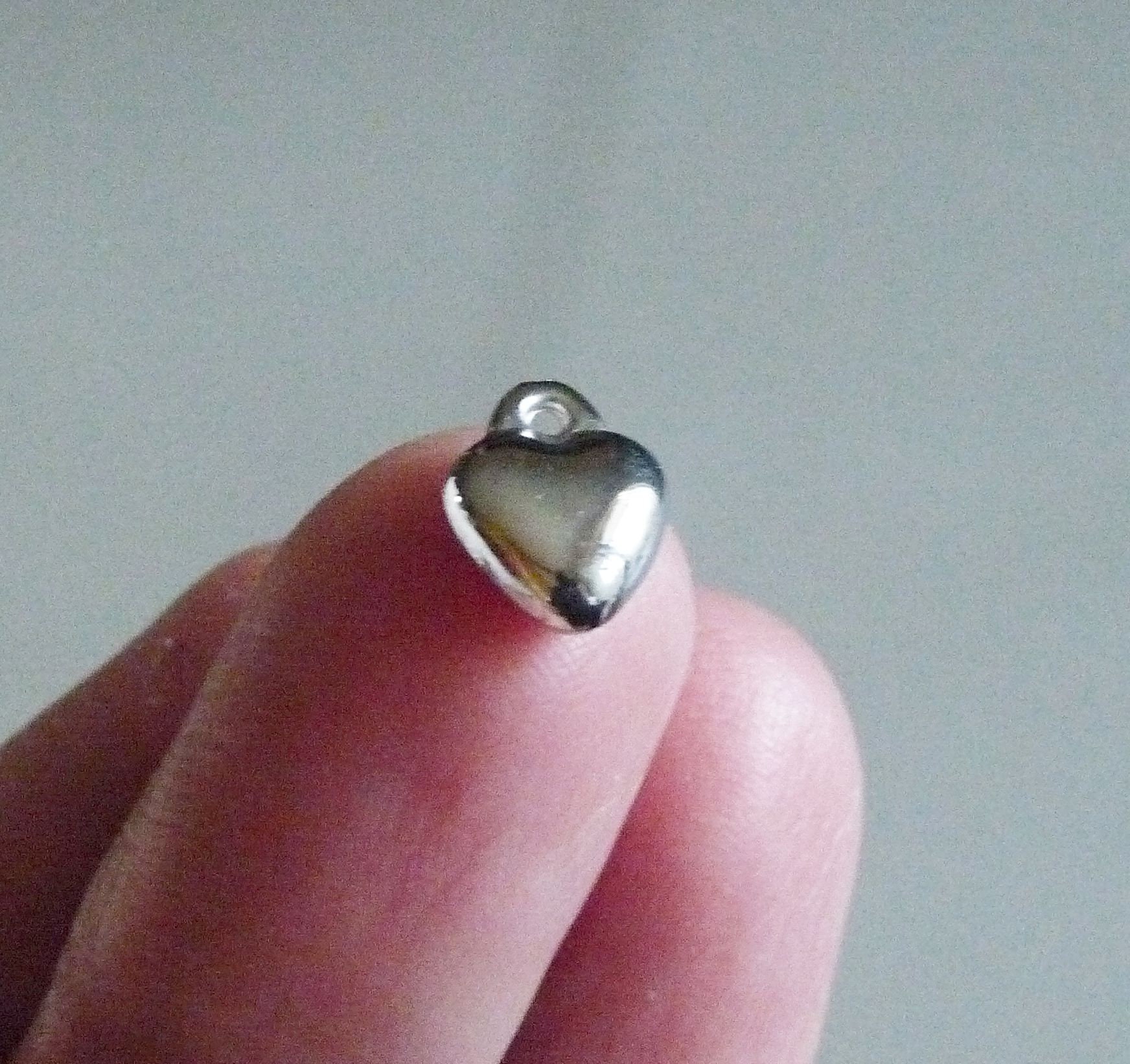 5/10x Charms de corazón inflado, Charms pequeños inflados de acrílico B338