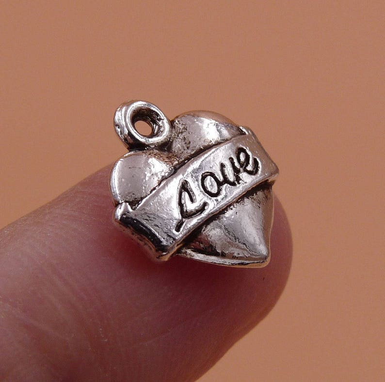 Charms for Bracelets Bracelet Charms 5x Heart Charms Necklace Pendants Charms 2 Sided Antique Silver Tone Love Charms Love Charms