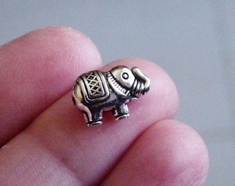 10x Elephant Charm Beads, Antique Silver Tone Animal Beads