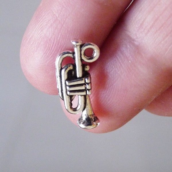 4/8x Trumpet Charm, 3D Music Pendants, Antique Silver Music Instrument Charms, Charms for Bracelet, Trumpet Pendants U156