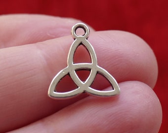 5/10x Celtic Knot Trinity Charms for Bracelet/Necklace, Antique Silver Tone Earring Connector Charms F146