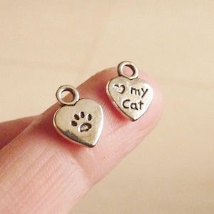 Cat Bracelet. Cat Charm Bracelet. Cat Lover Bracelet. Silver Charm