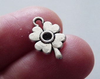 5/10x Four Leaf  Clover Good Luck Charms, Antique Silver Tone DIY Jewelry Making Supplies U146