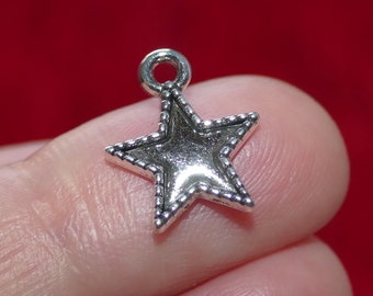 10x Star Charm, Antique Silver tone Five Pointed Metal Pendants, Free Shipping D255