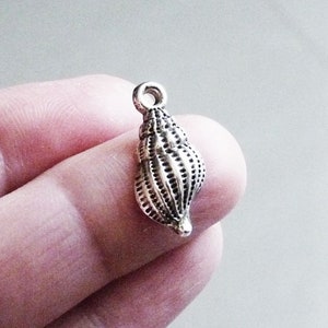 Conch Sea Charms, Sea Snail Charm, Antique Silver Tone Nautical Charms C276
