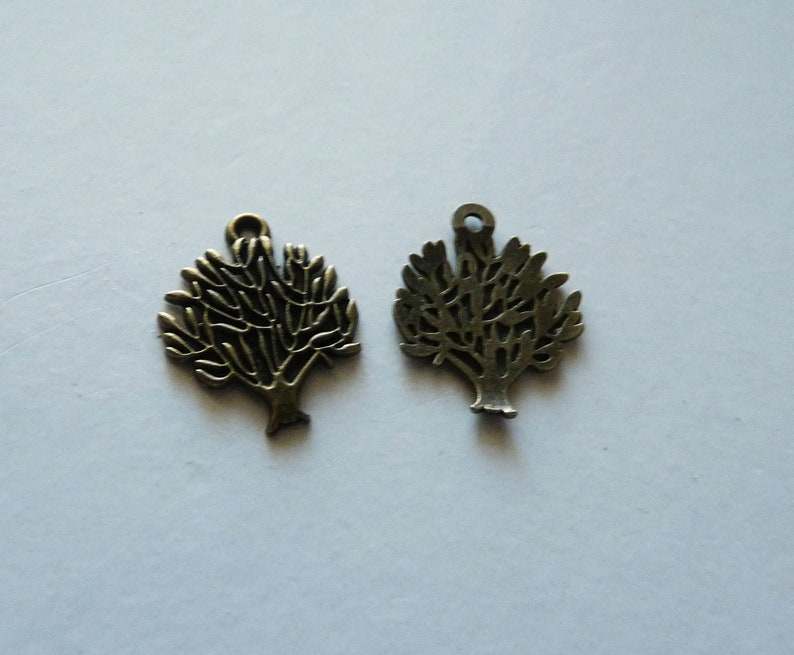 Tree Pendants C171 Antiqued Bronze Charms The Tree of Life Necklace Pendant Charms for Bracelet Life-Tree Charms Tree Charms