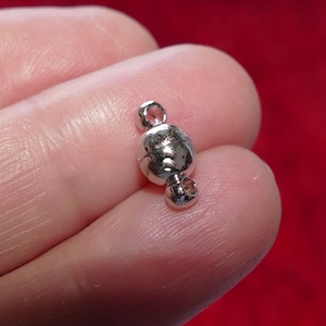 2x Ball 6mm Magnetic Clasps, Silver Tone Jewelry Fastener D228